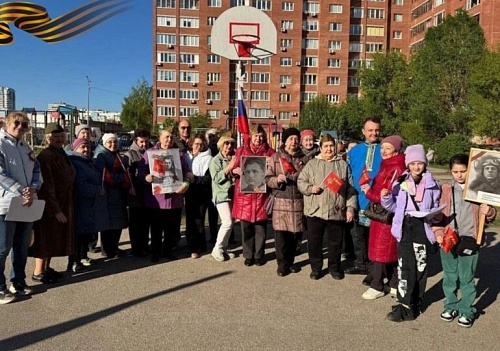 Жители Самары накануне 9 мая исполняют Песни Победы