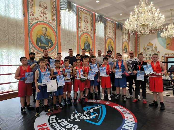 Бокс под перезвон колоколов